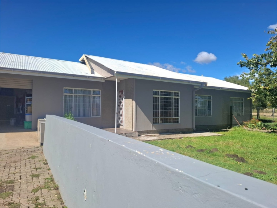 Commercial Property for Sale in Roodewal Free State